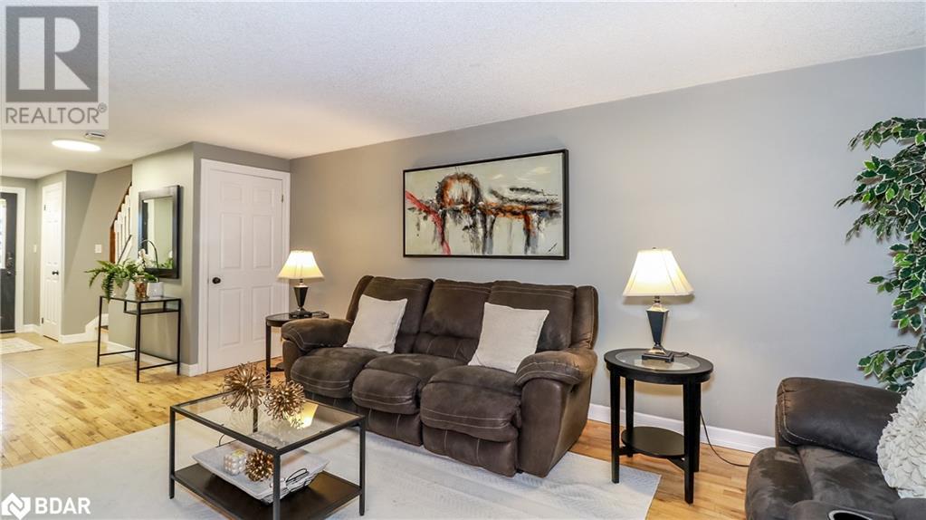 Property at 13 SEYMOUR Crescent image 5
