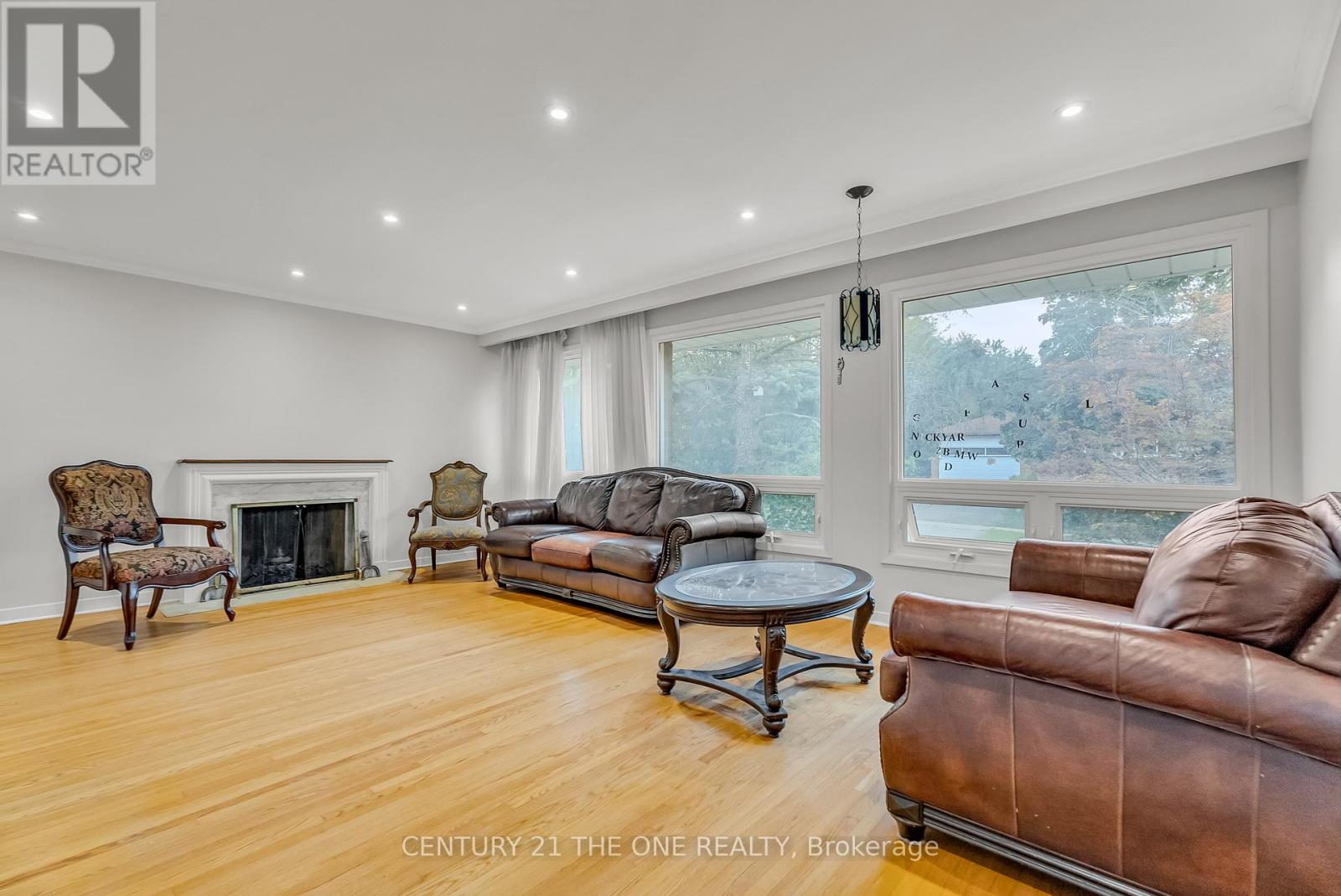 225 Maxome Avenue, Toronto, Ontario  M2M 3L3 - Photo 10 - C12086431