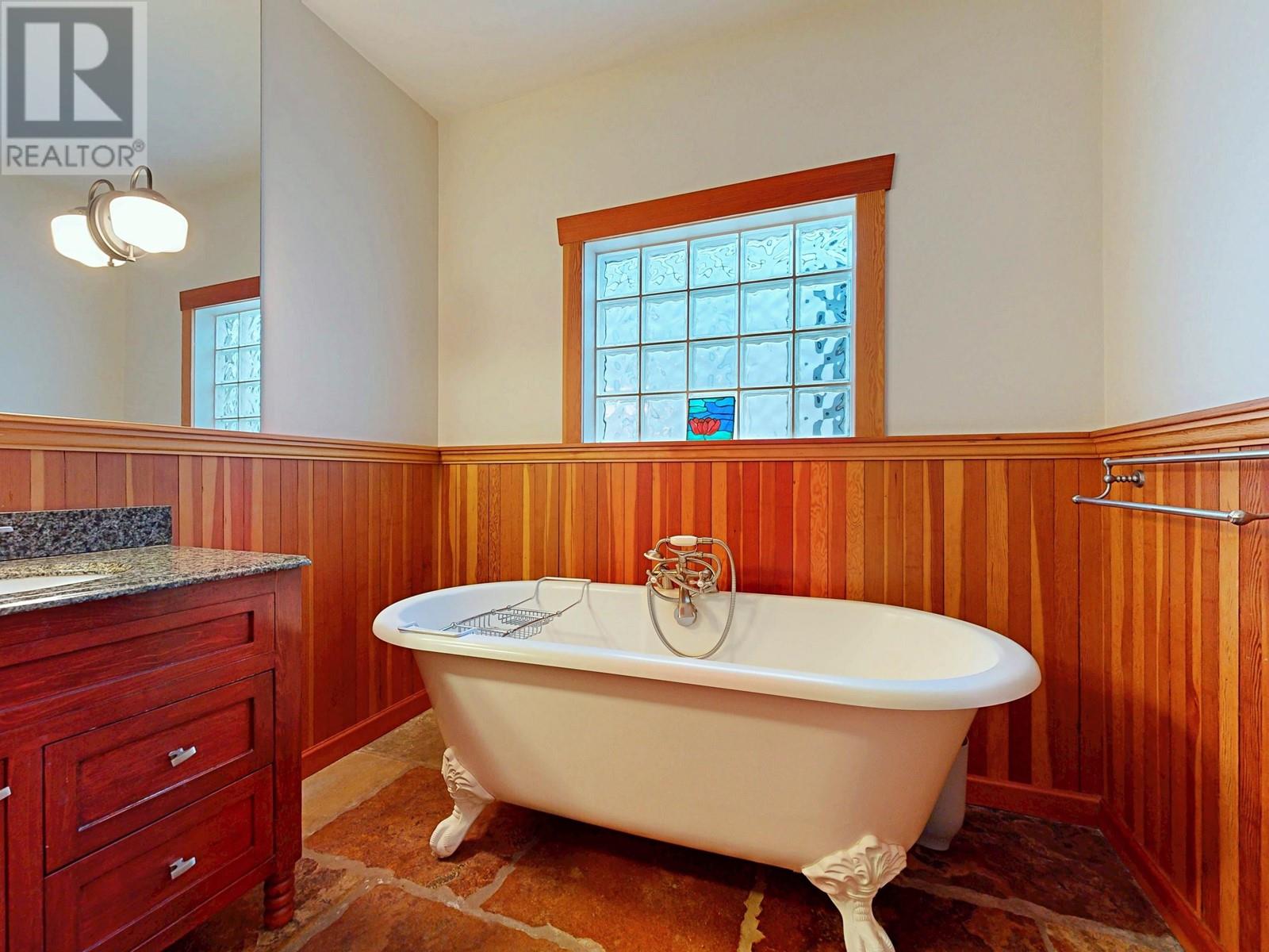 2837 Trinity Street, Vancouver, British Columbia  V5K 1E8 - Photo 18 - R2996273