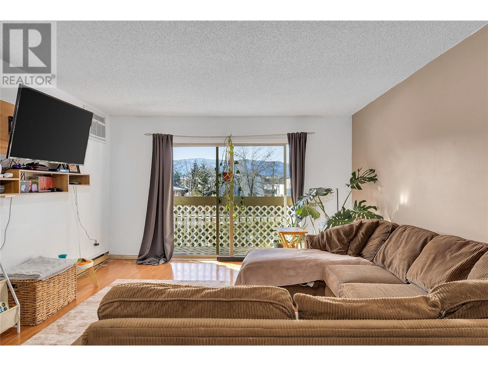Property at 290 Highway 33 E Unit# 206 image 4