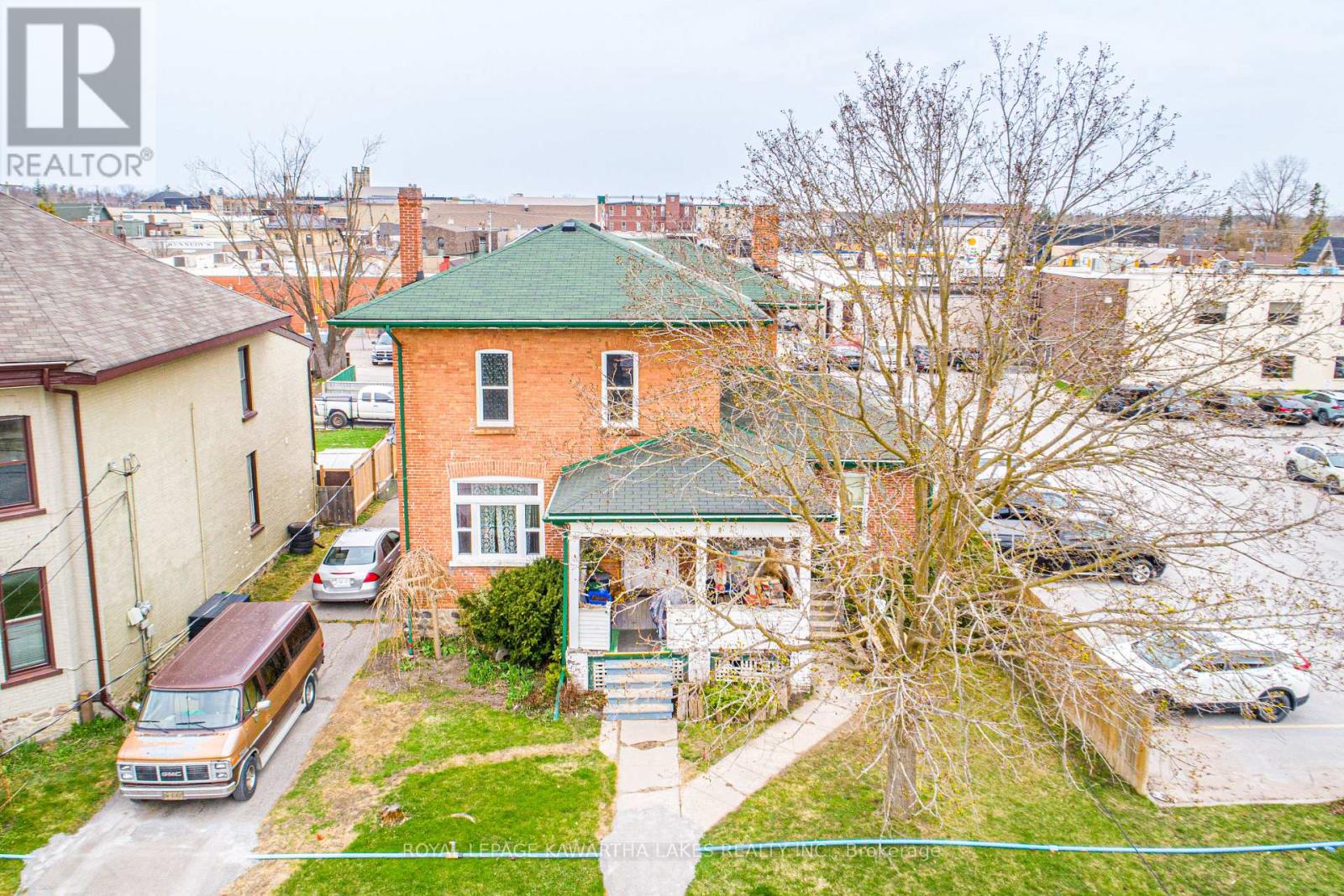 6 Glenelg Street W, Kawartha Lakes (Lindsay), Ontario  K9V 2T8 - Photo 7 - X12113272