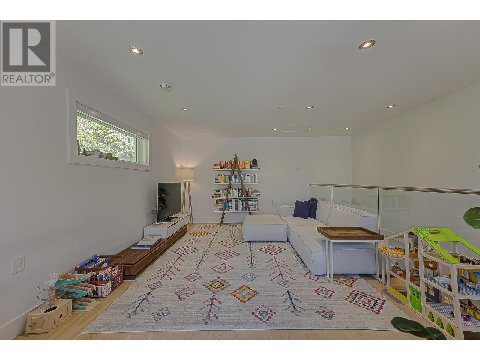 1535 E 5th Avenue, Vancouver, British Columbia  V5N 1L6 - Photo 21 - R2996005