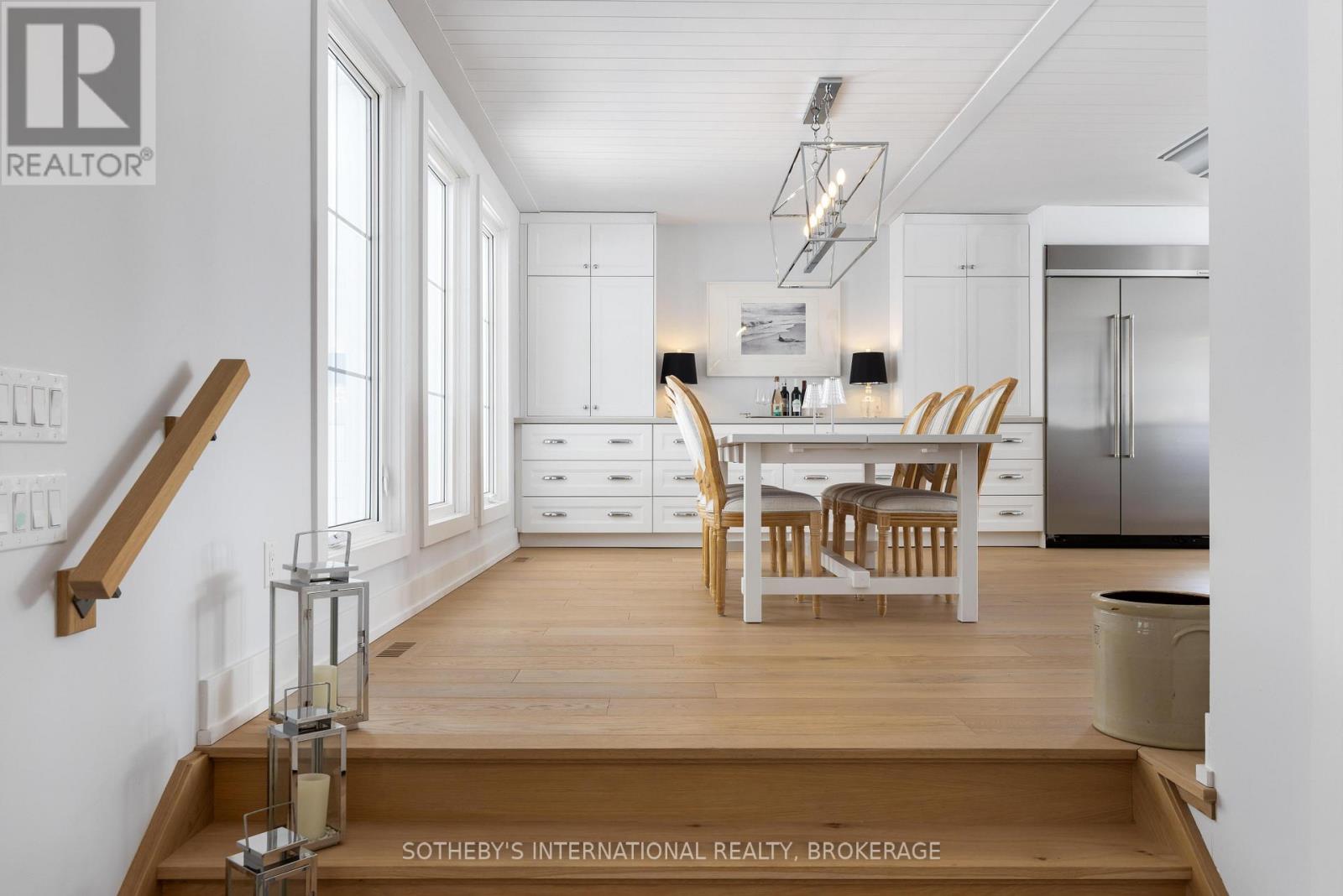 Property at 1219 LAKESHORE ROAD image 4