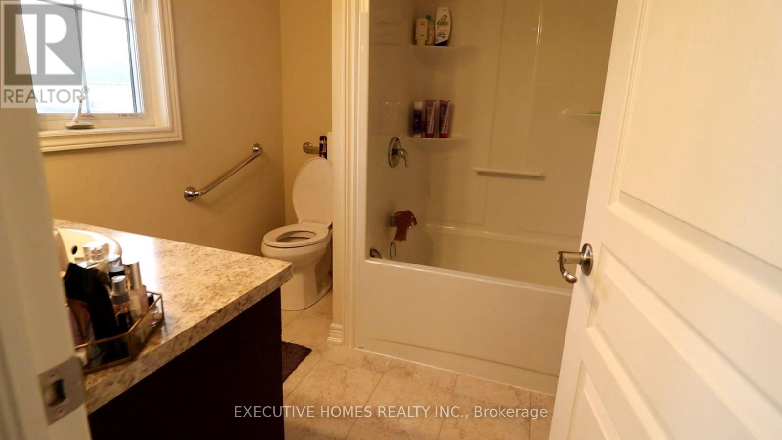 7517 Lionshead Avenue, Niagara Falls, Ontario  L2G 0A7 - Photo 31 - X12113054