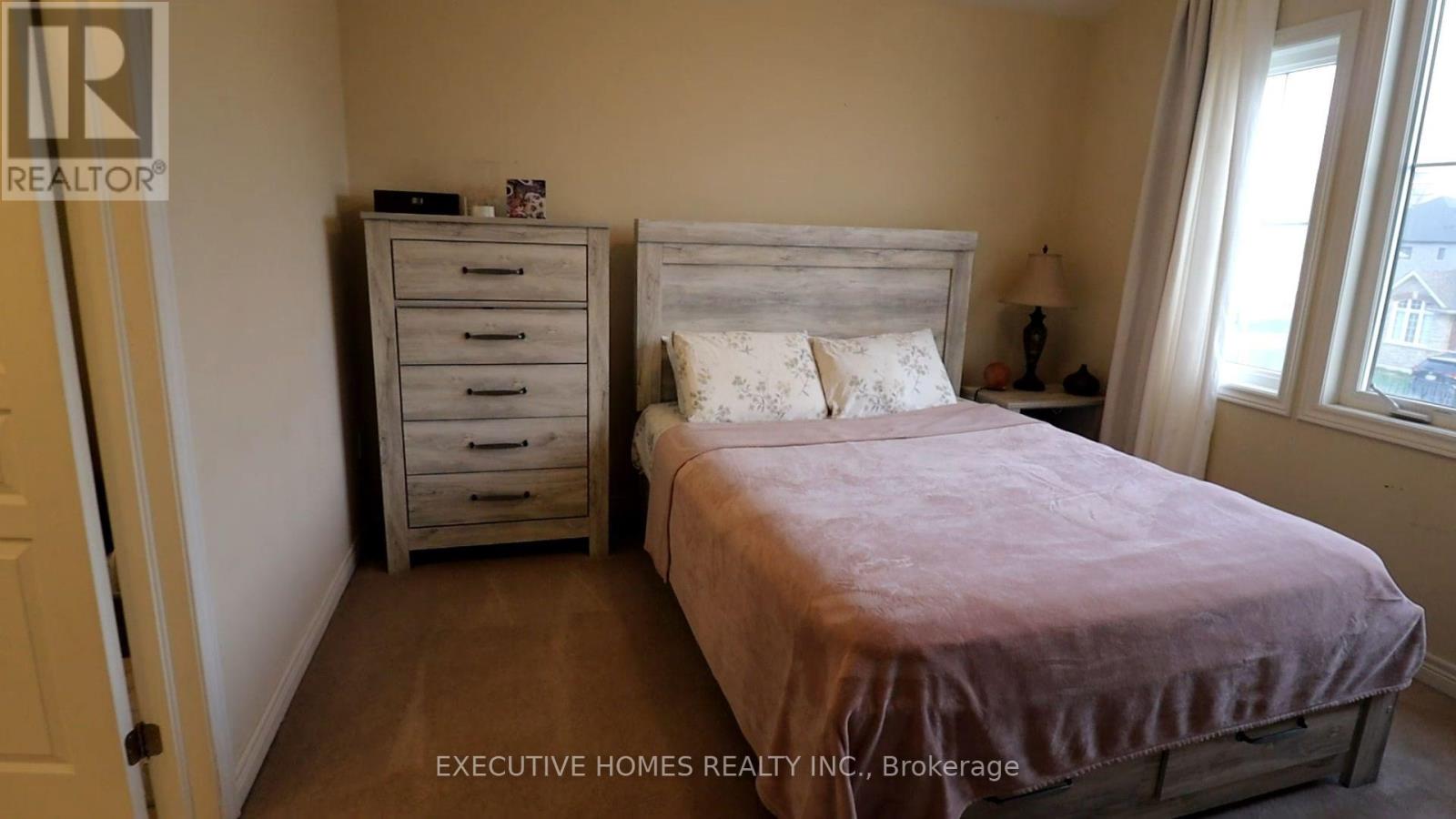 7517 Lionshead Avenue, Niagara Falls, Ontario  L2G 0A7 - Photo 32 - X12113054