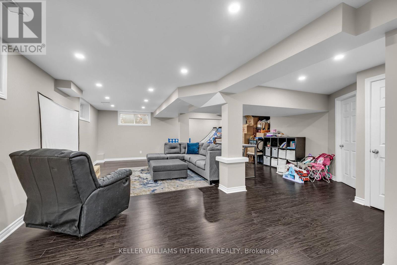 2117 Valin Street, Ottawa, Ontario  K4A 4T5 - Photo 33 - X12113326