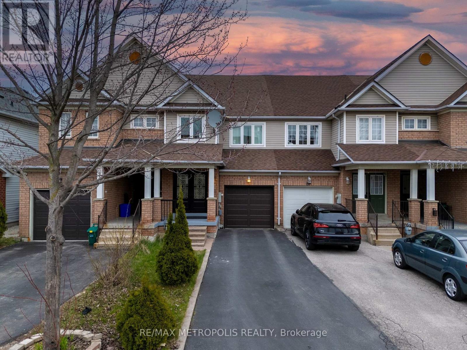 Property at 87 BILLINGSLEY CRESCENT image 1