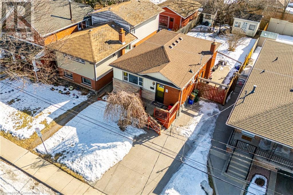 101 East 24th Street, Hamilton, Ontario  L8V 2X9 - Photo 2 - 40723009