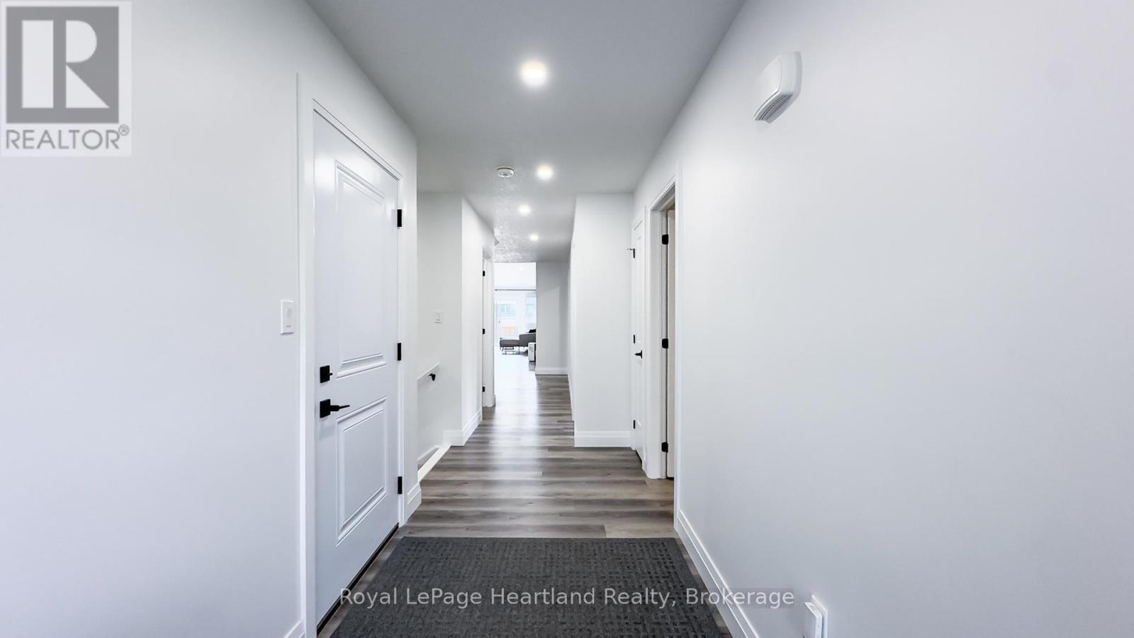 86 Osborne Street, Central Huron, Ontario  L0M 1L0 - Photo 24 - X12113290