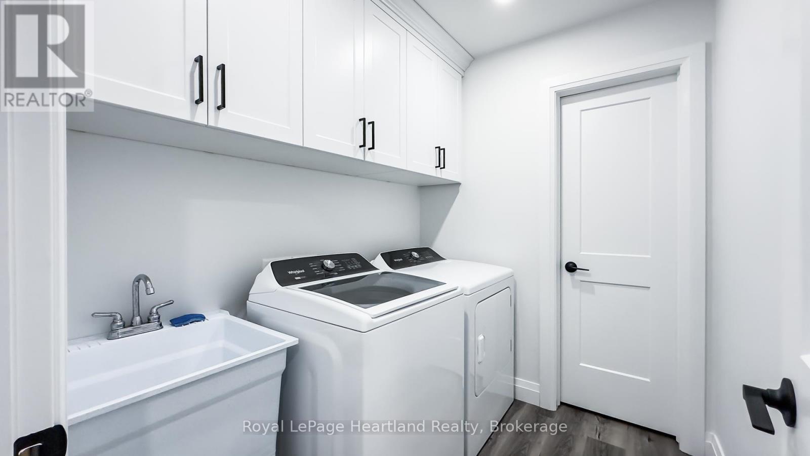 86 Osborne Street, Central Huron, Ontario  L0M 1L0 - Photo 32 - X12113290