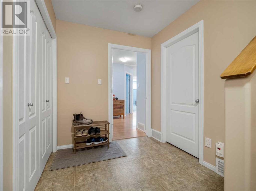 303 Squamish Court W, Lethbridge, Alberta  T1K 7Y9 - Photo 35 - A2215388