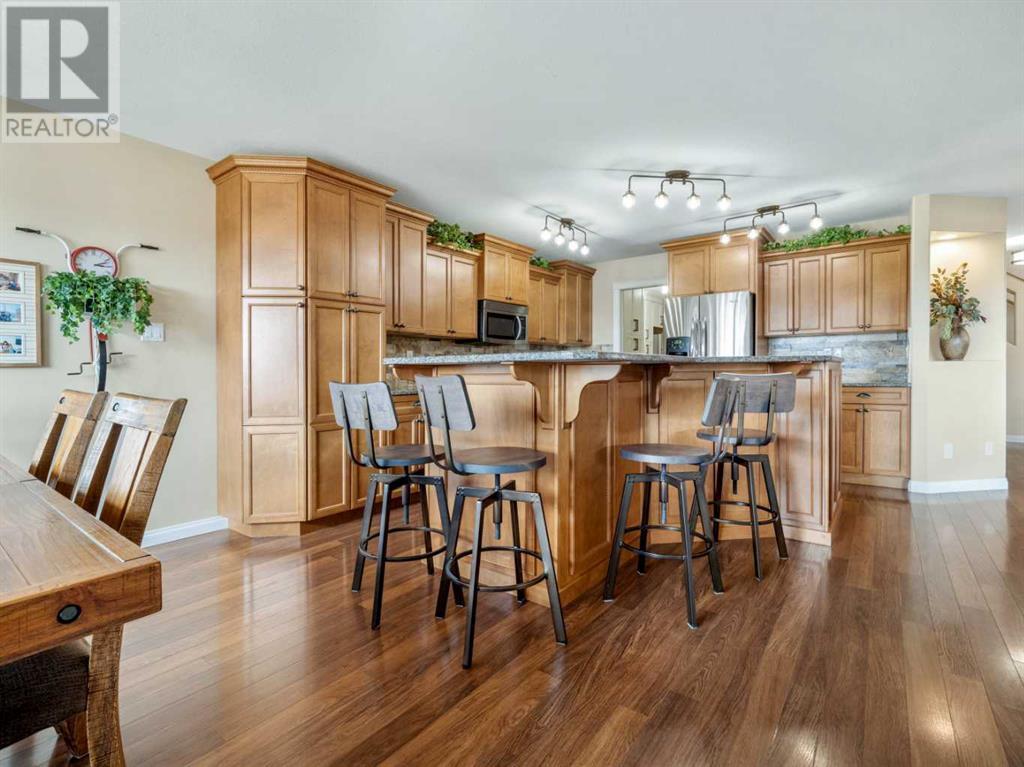 303 Squamish Court W, Lethbridge, Alberta  T1K 7Y9 - Photo 10 - A2215388