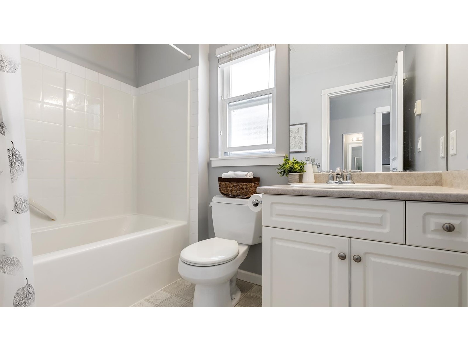 6668 185a Street, Surrey, British Columbia  V3S 9B7 - Photo 21 - R2994315