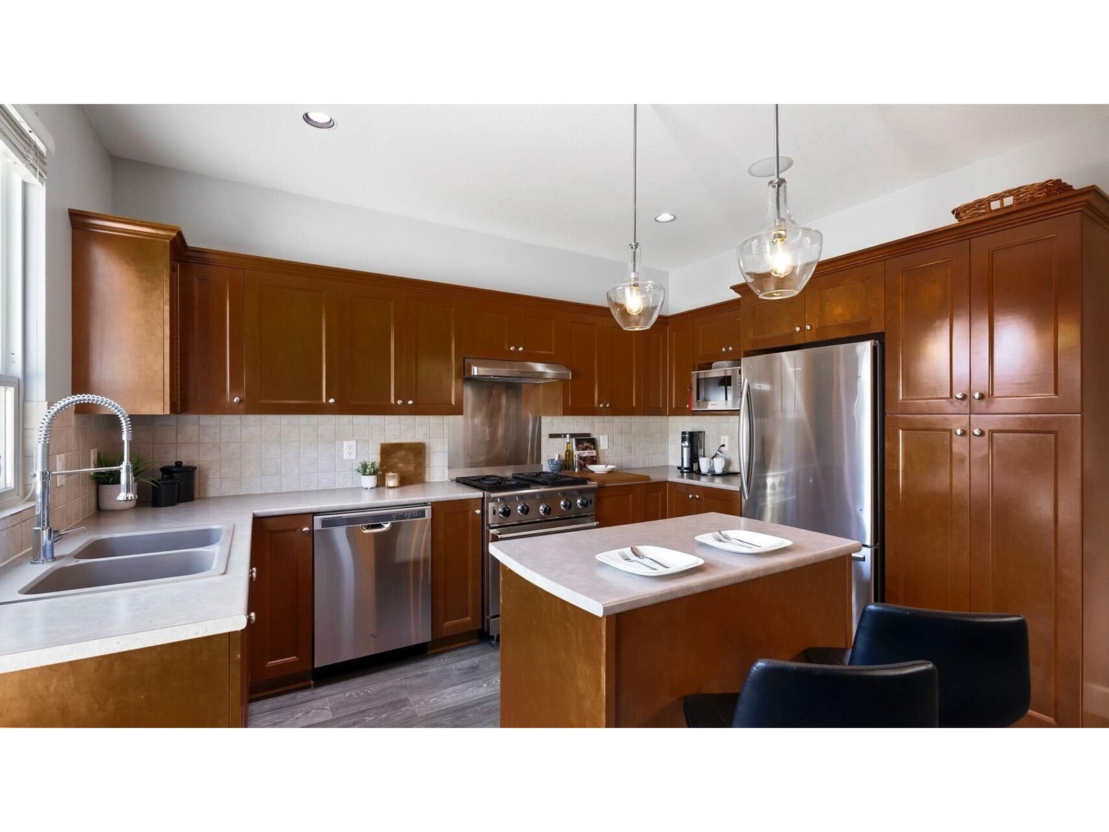 6668 185a Street, Surrey, British Columbia  V3S 9B7 - Photo 12 - R2994315