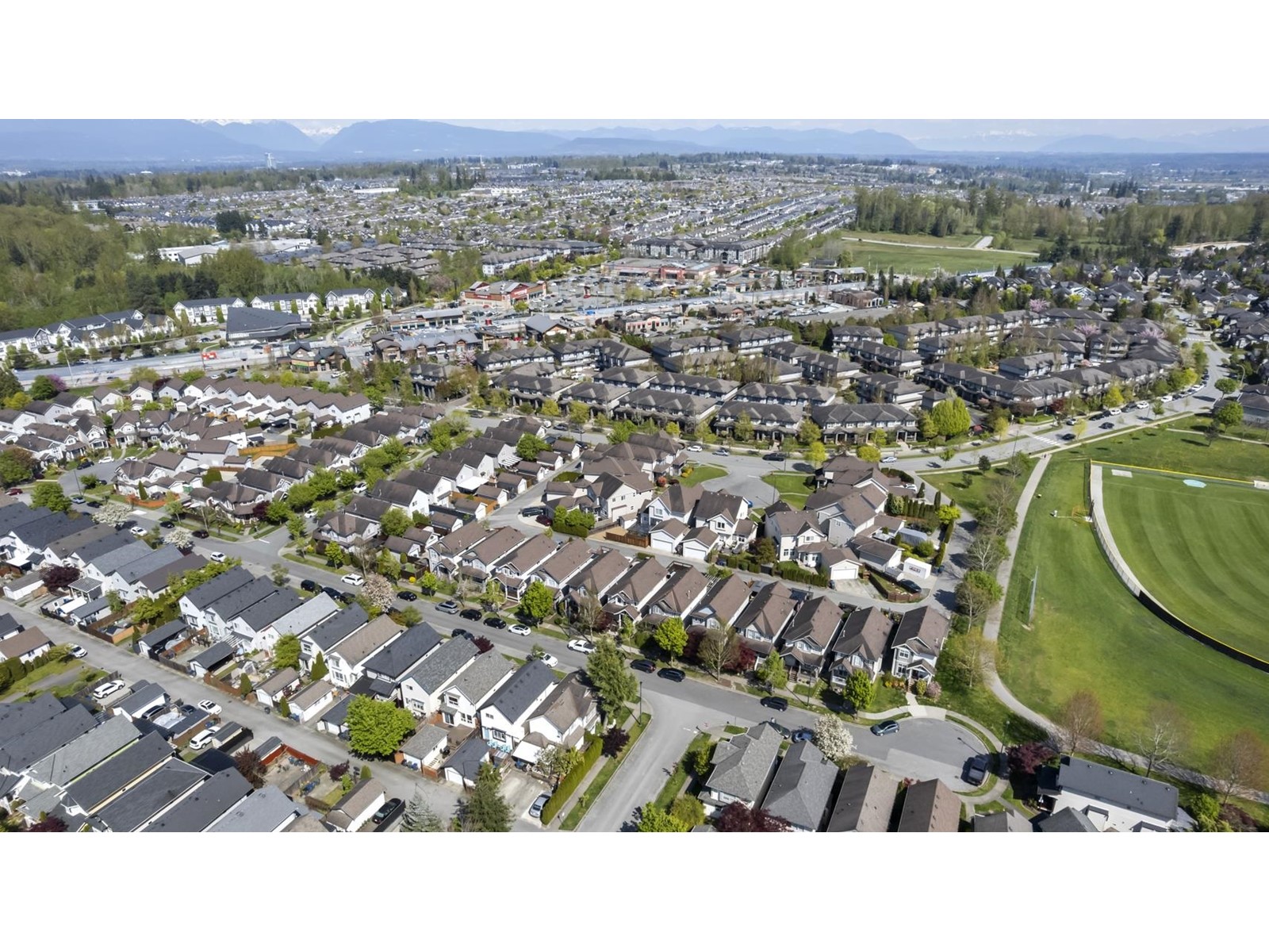 6668 185a Street, Surrey, British Columbia  V3S 9B7 - Photo 39 - R2994315