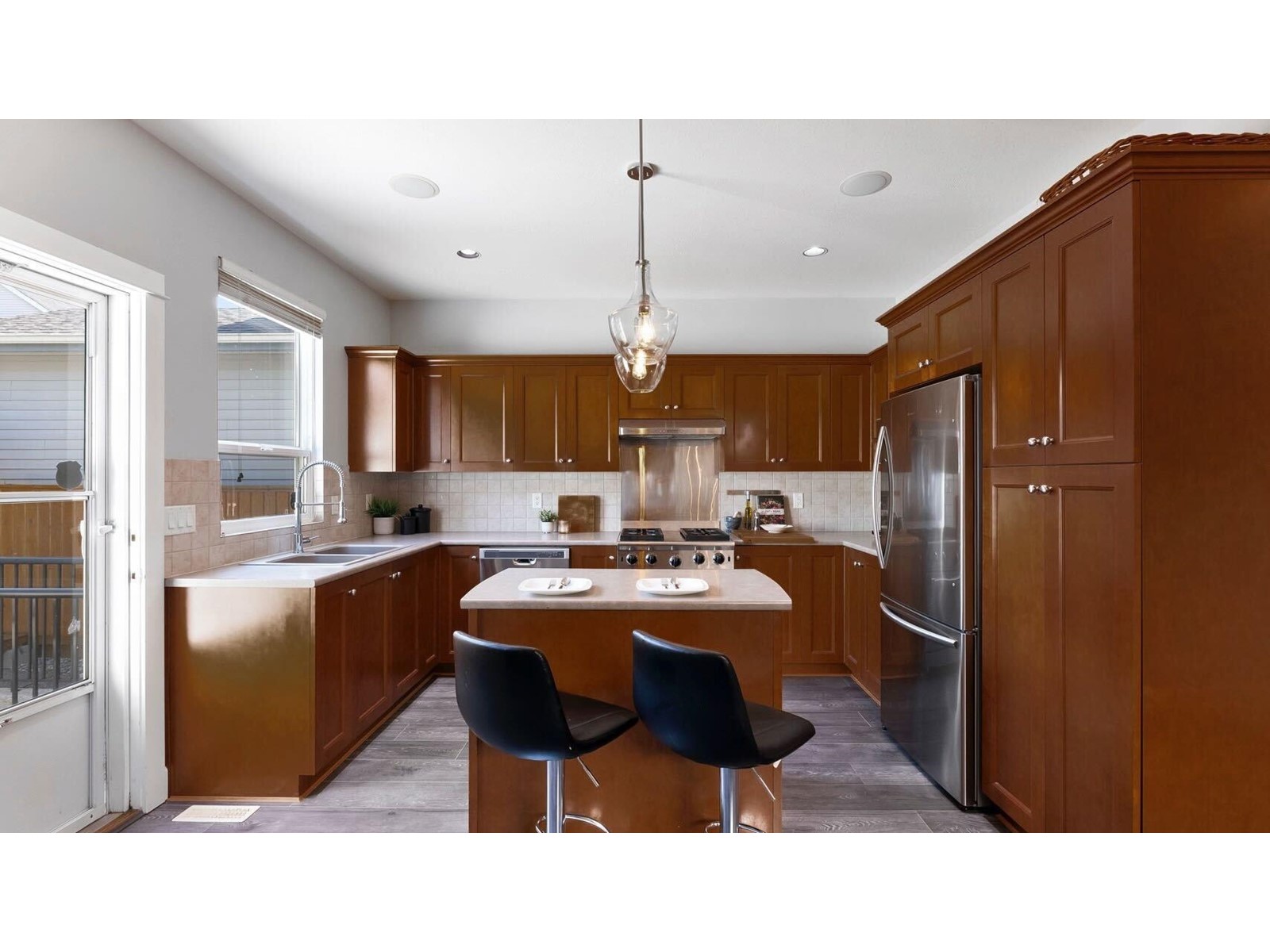 6668 185a Street, Surrey, British Columbia  V3S 9B7 - Photo 11 - R2994315