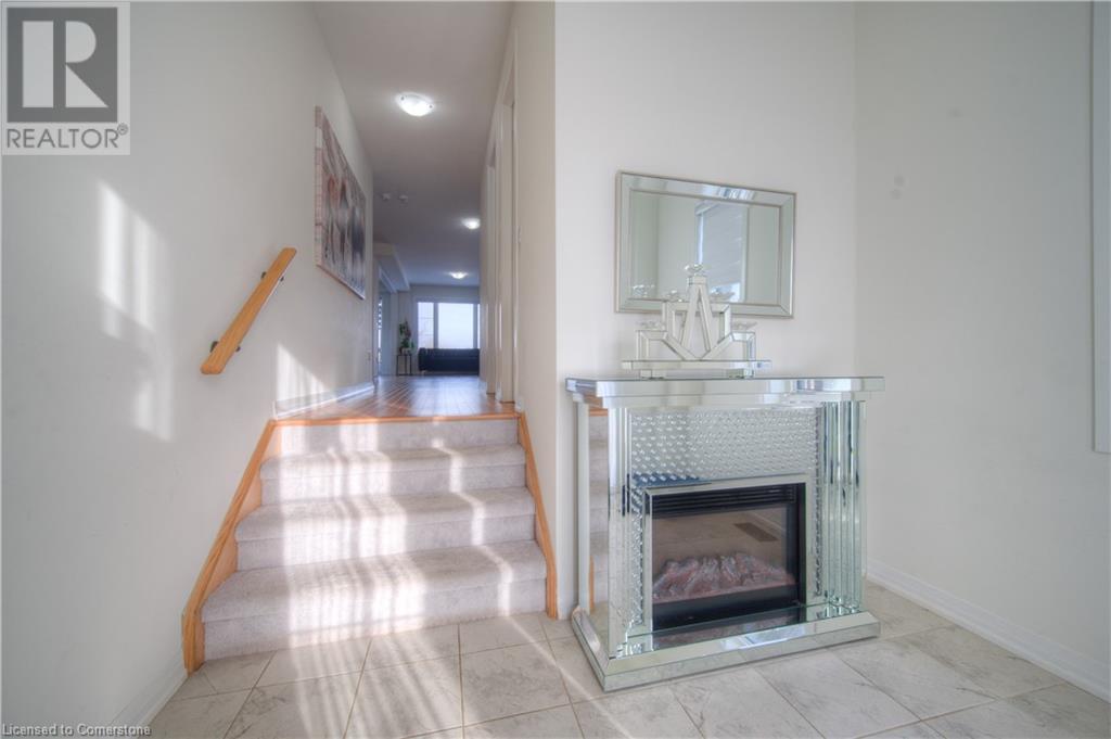 Property at 67 CROSSMORE Crescent image 4