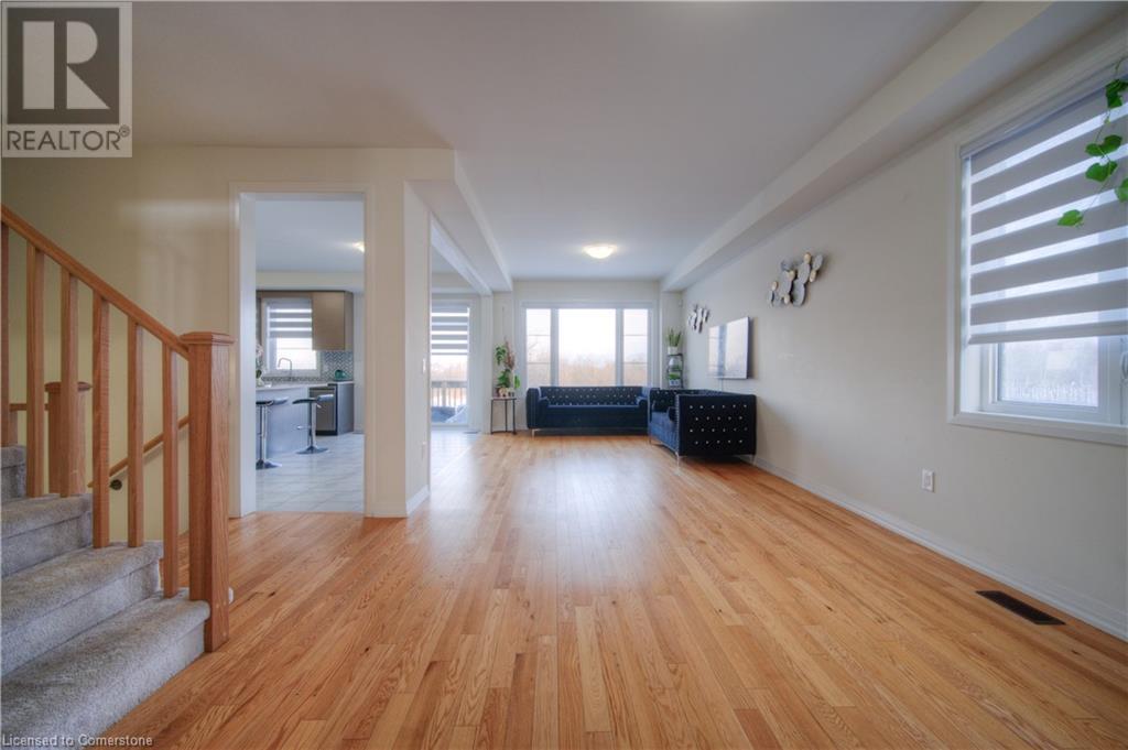 Property at 67 CROSSMORE Crescent image 5