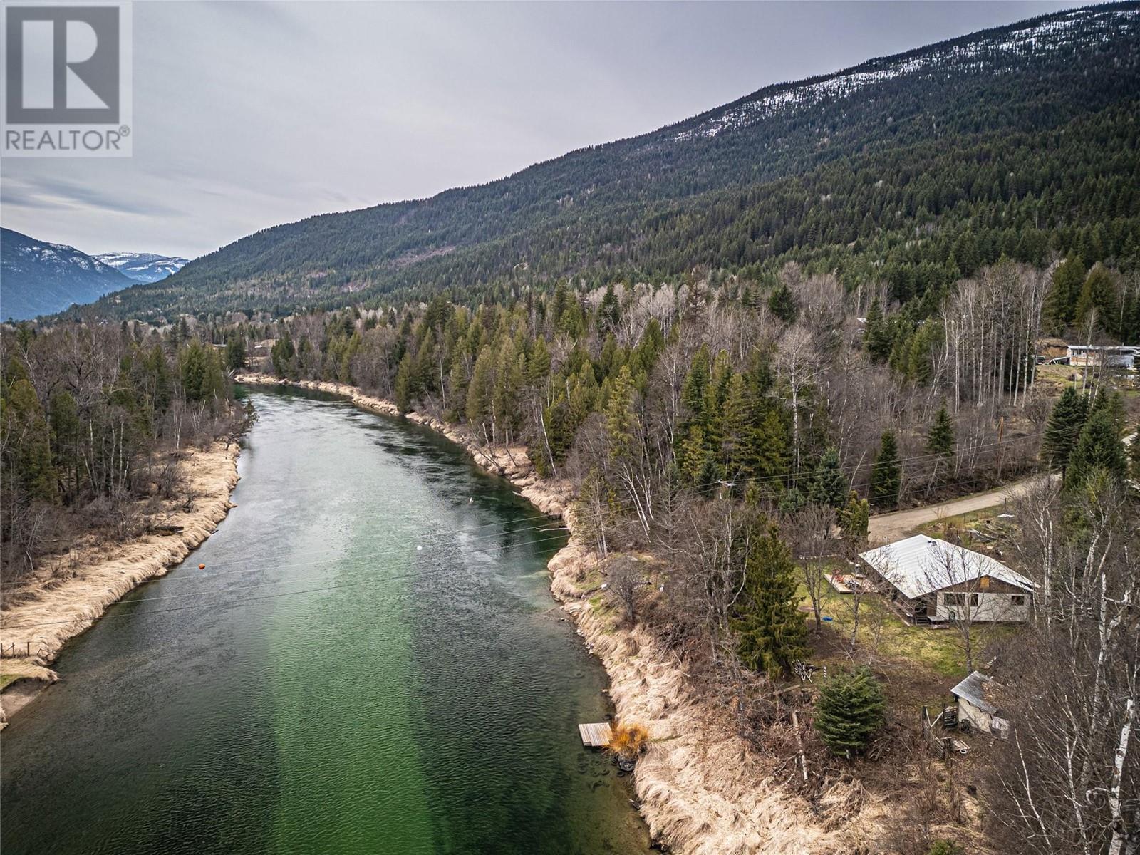 6450 Appledale Lower Road, Appledale, British Columbia
