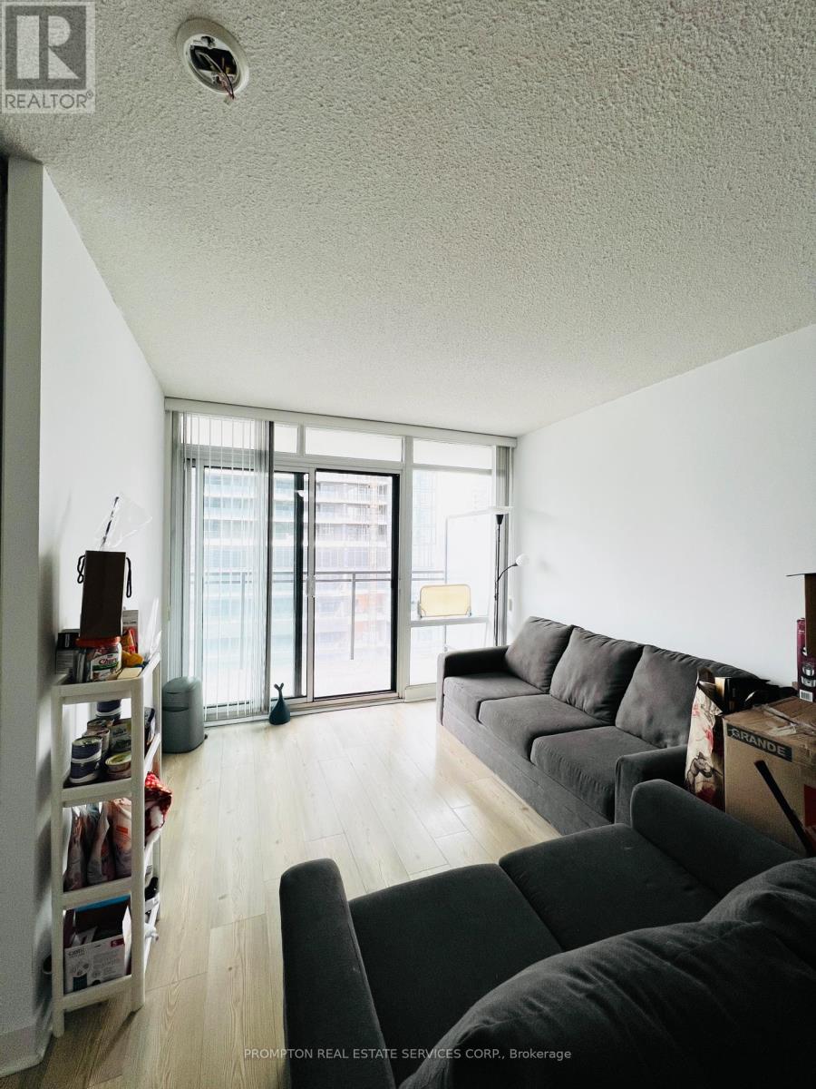 1711 - 4k Spadina Avenue, Toronto (Waterfront Communities), Ontario  M5V 3Y9 - Photo 2 - C12113267