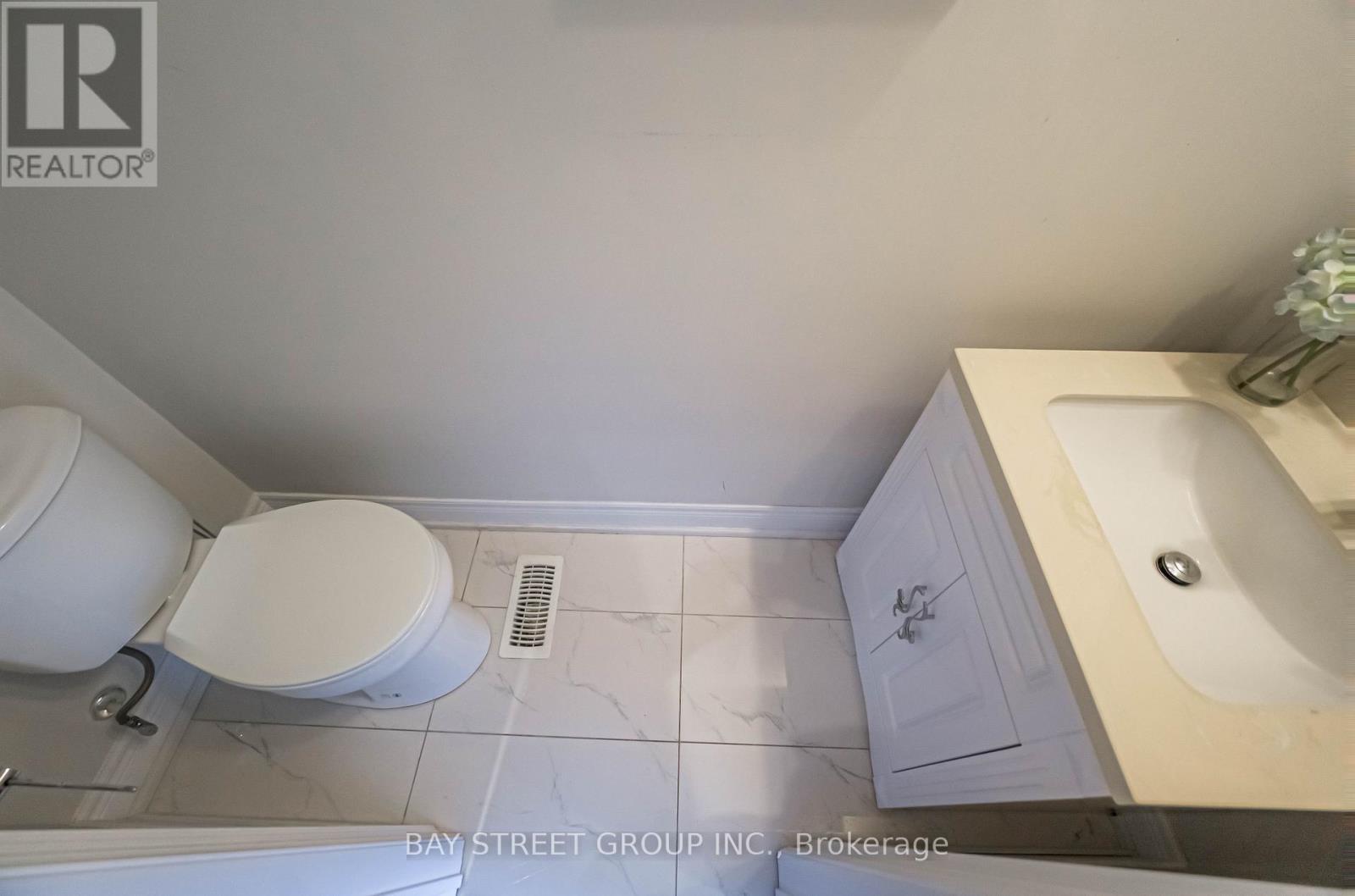 67 North Edgely Avenue, Toronto, Ontario  M1K 1T8 - Photo 17 - E12113234