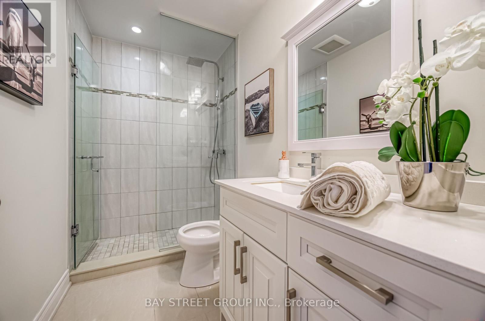 67 North Edgely Avenue, Toronto, Ontario  M1K 1T8 - Photo 29 - E12113234