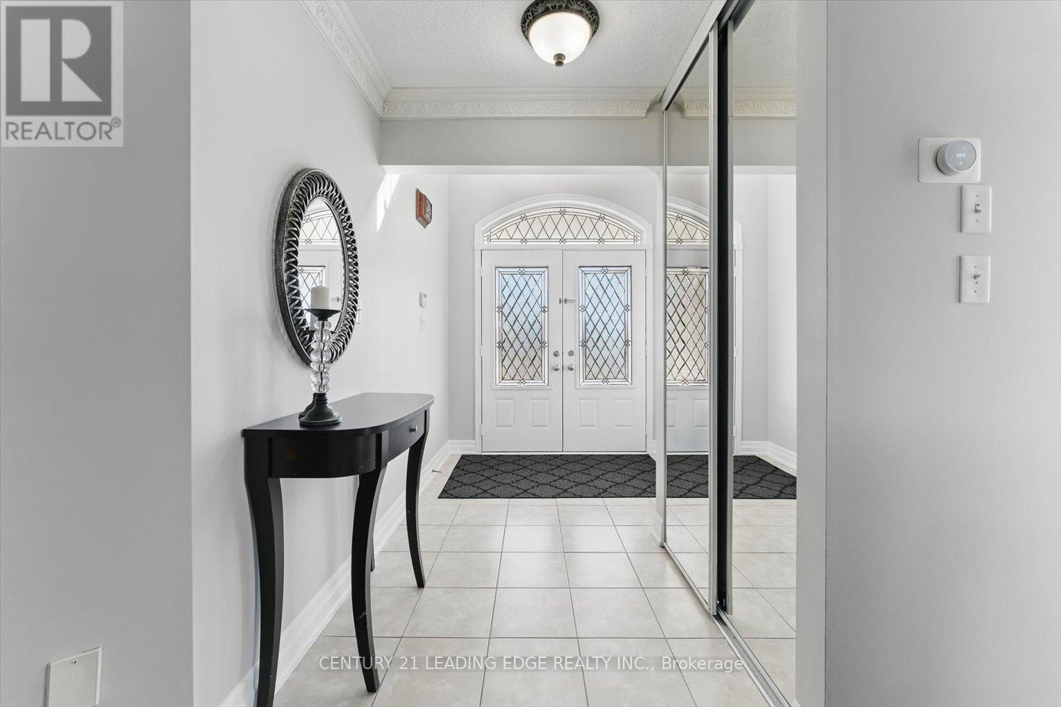 Property at 1319 GYATT CRESCENT image 3