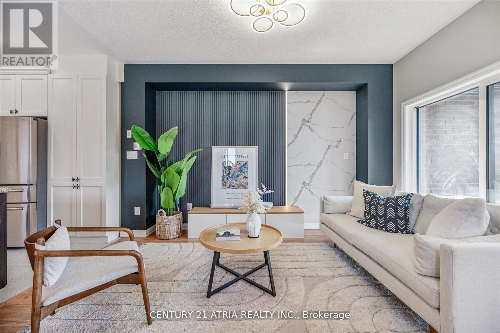 Property at 79 ALLURE STREET image 2