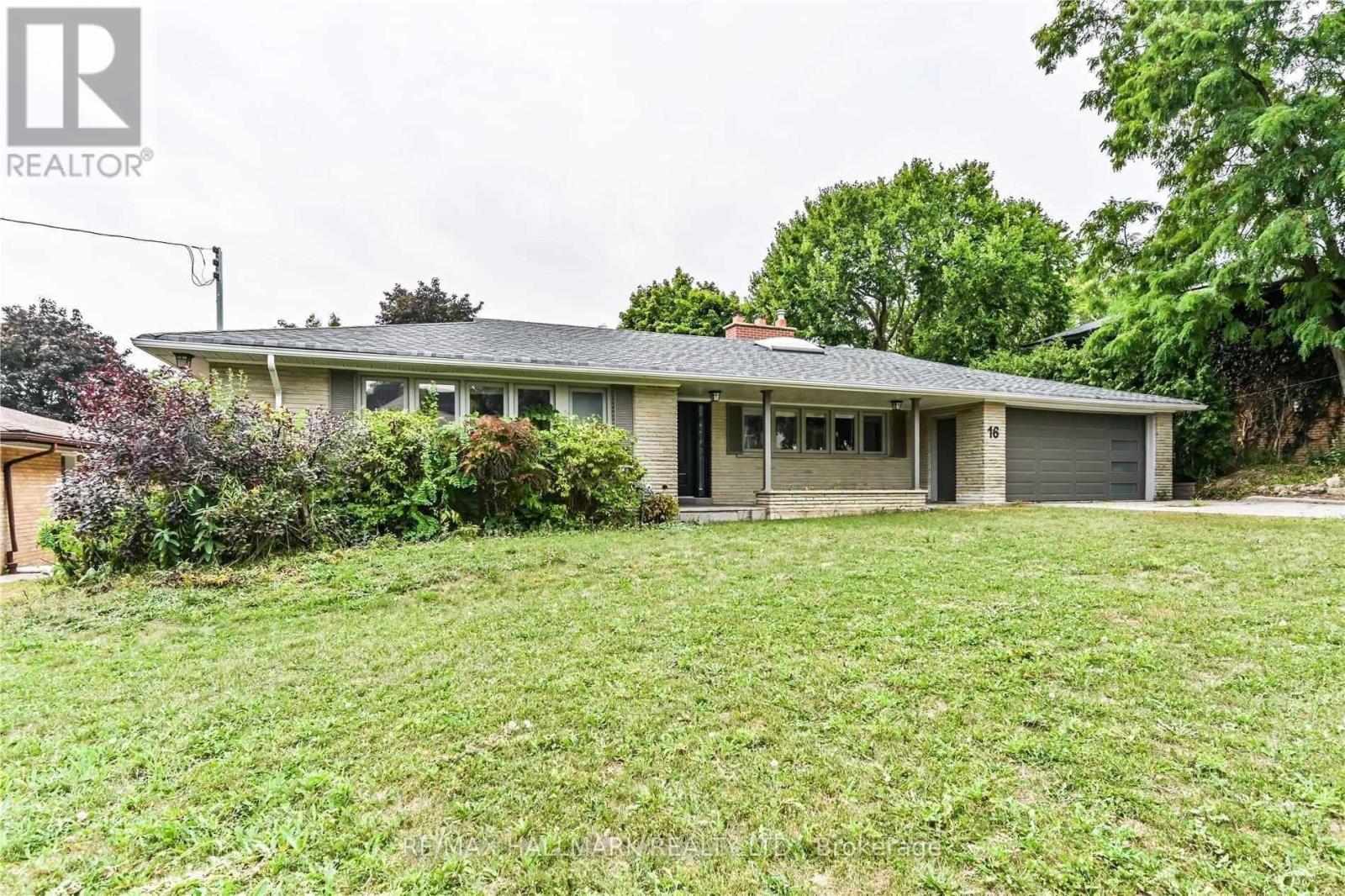 Property at 16 CAVALIER CRESCENT image 1