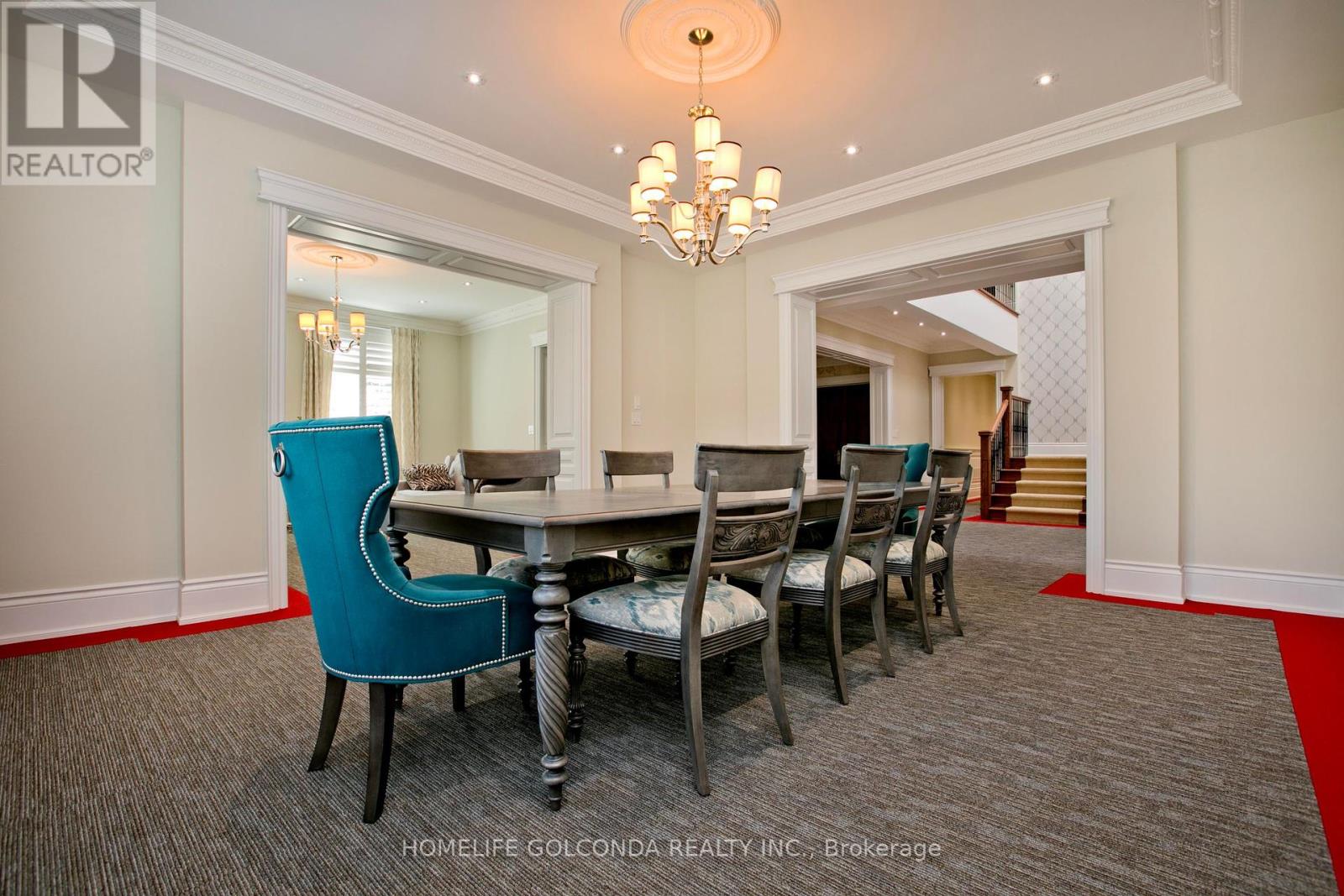 138 Centre Street, Vaughan, Ontario  L4J 1G4 - Photo 13 - N12113292