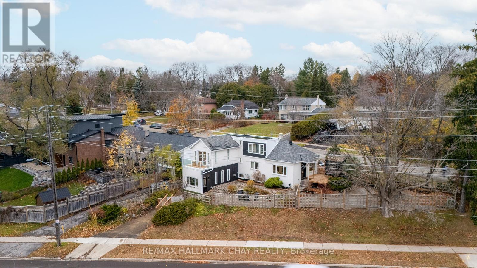 425 Codrington Street N, Barrie (Codrington), Ontario  L4M 1S9 - Photo 2 - S12113201