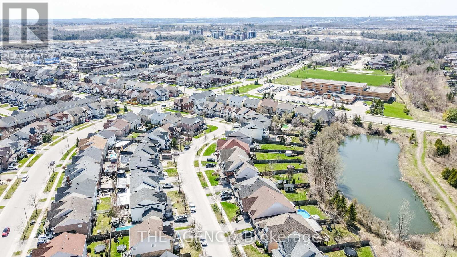 26 Regalia Way, Barrie, Ontario  L4M 7H7 - Photo 33 - S12113219