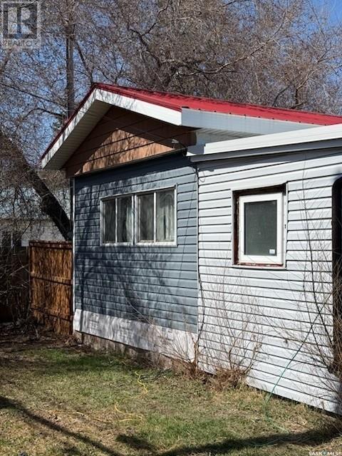 351 30th Street, Battleford, Saskatchewan  S0M 0E0 - Photo 12 - SK003960