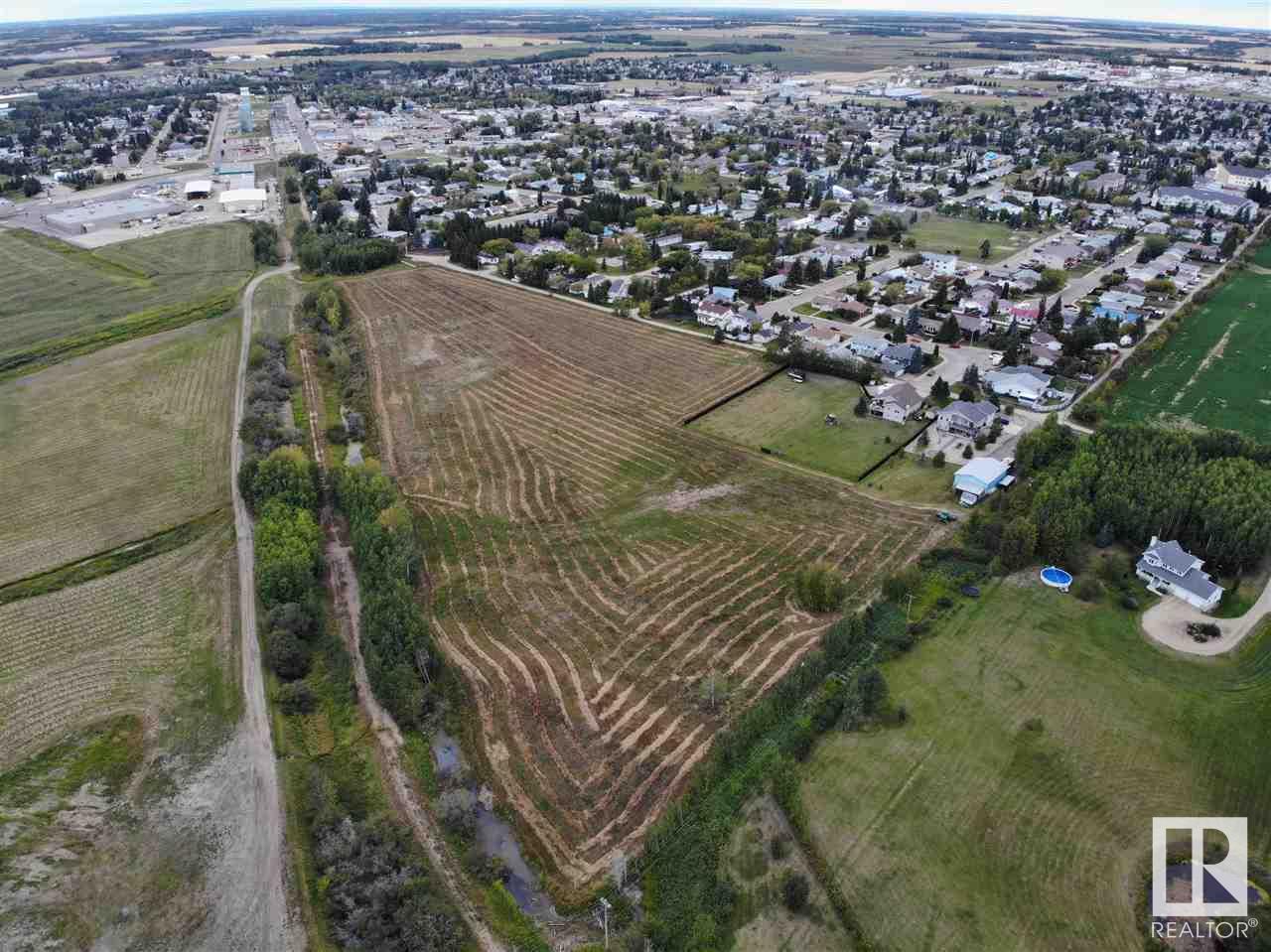 48 Avenue And 46 Street, Rural Barrhead County, Alberta  T7N 1A5 - Photo 2 - E4433435
