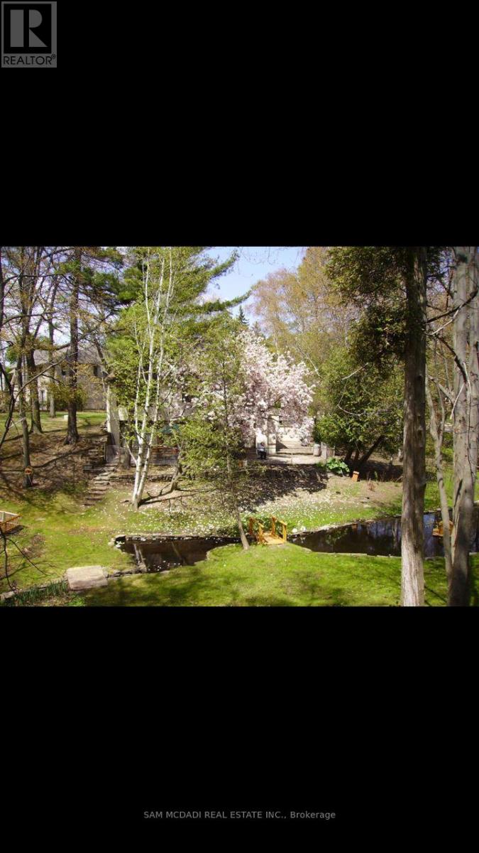 1322 Birchview Drive, Mississauga, Ontario  L5H 3E4 - Photo 17 - W12113221