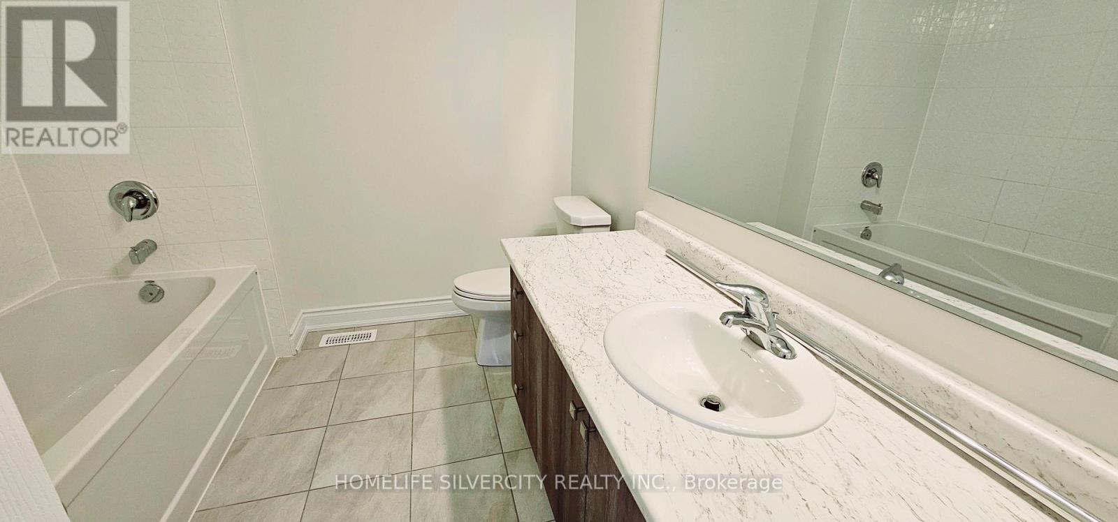 34 Lipscott Drive, Caledon, Ontario  L7C 4J7 - Photo 11 - W12113282