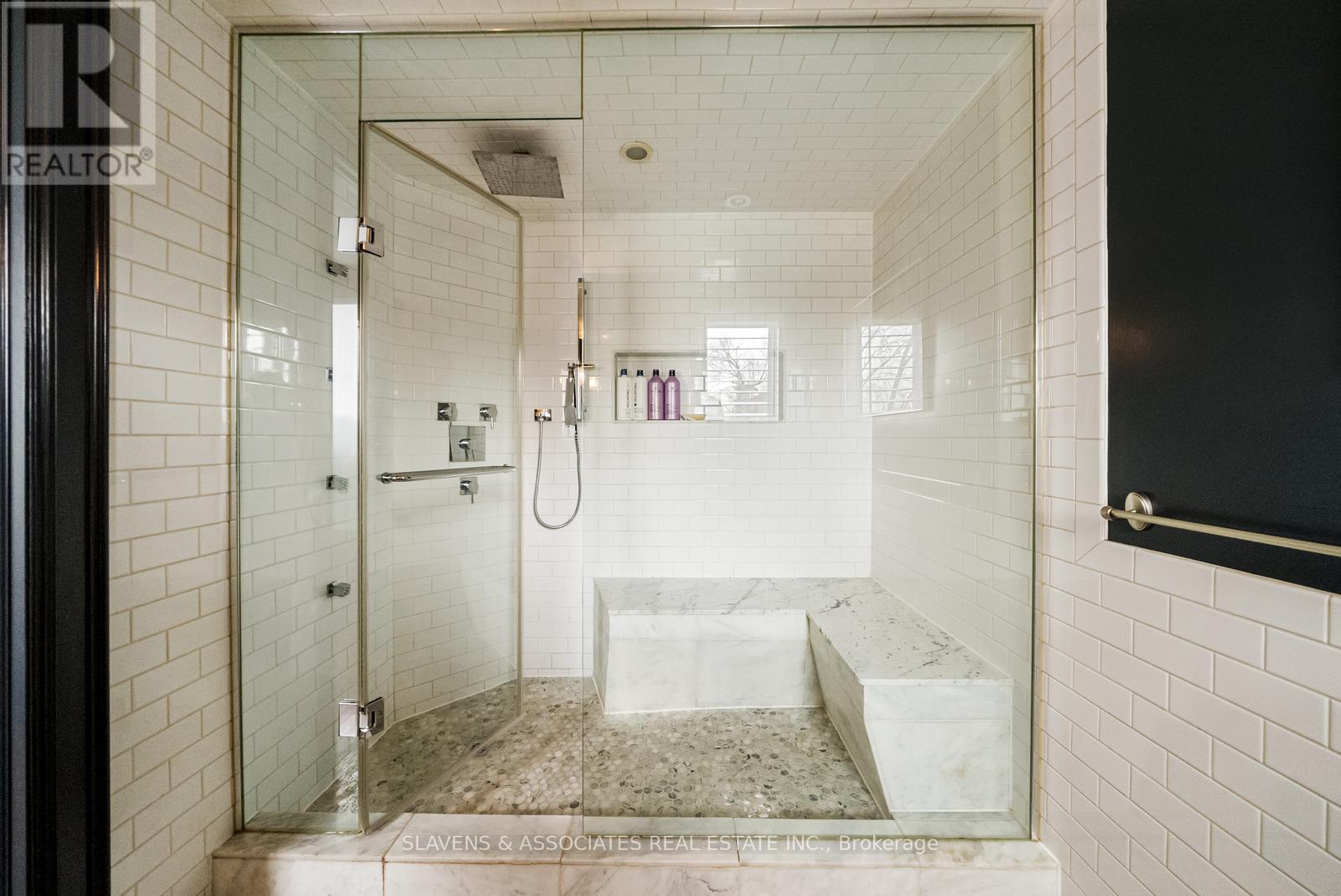74 Harvard Avenue, Toronto (Roncesvalles), Ontario  M6R 1C6 - Photo 34 - W12113303