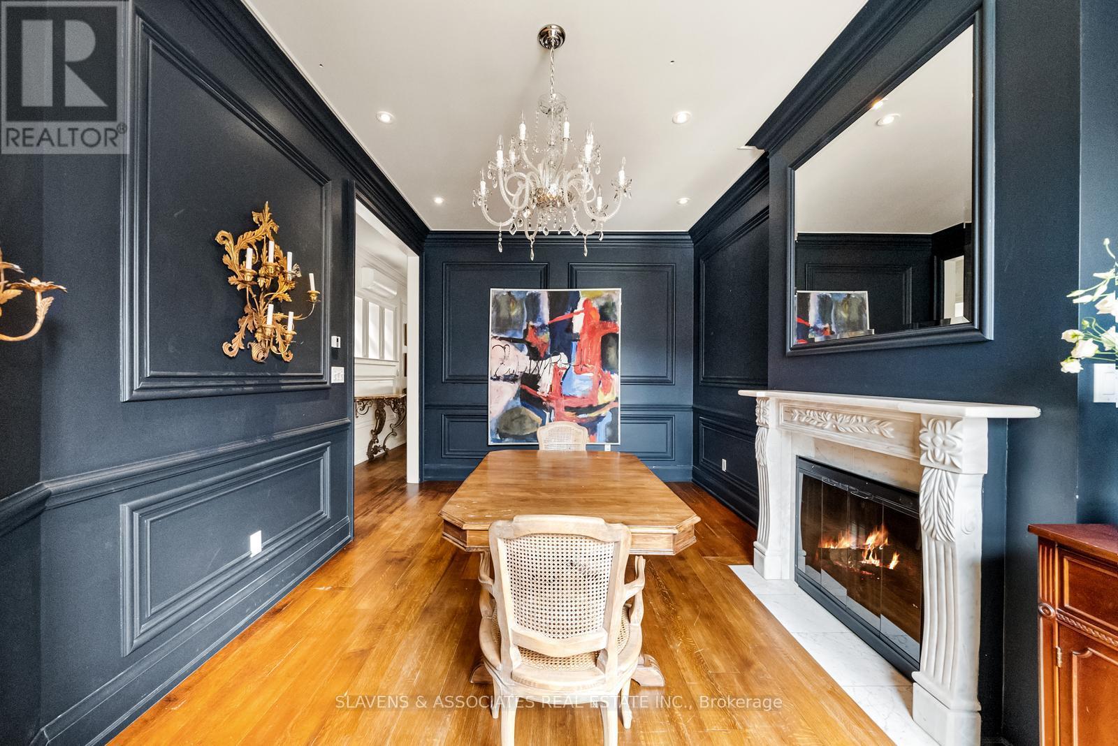 74 Harvard Avenue, Toronto (Roncesvalles), Ontario  M6R 1C6 - Photo 4 - W12113303