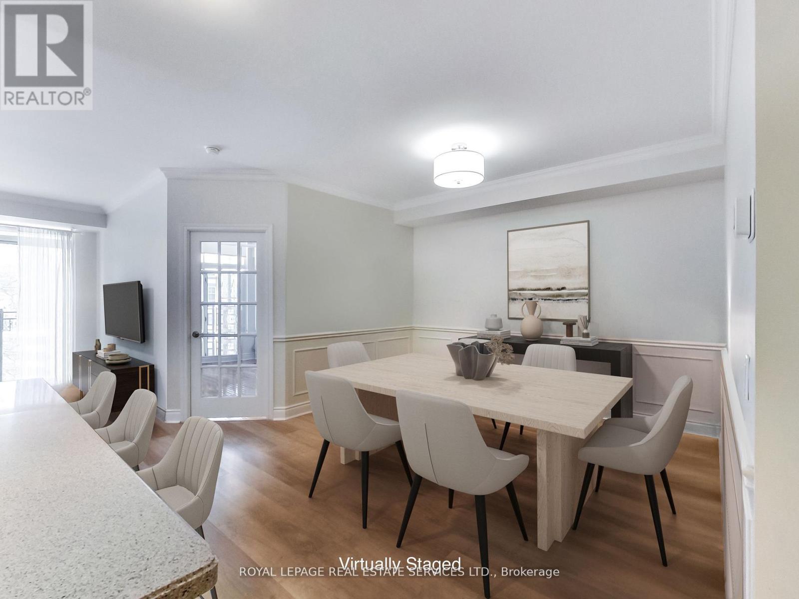 206 - 12 Old Mill Trail, Toronto (Kingsway South), Ontario  M8X 2Z4 - Photo 8 - W12113318