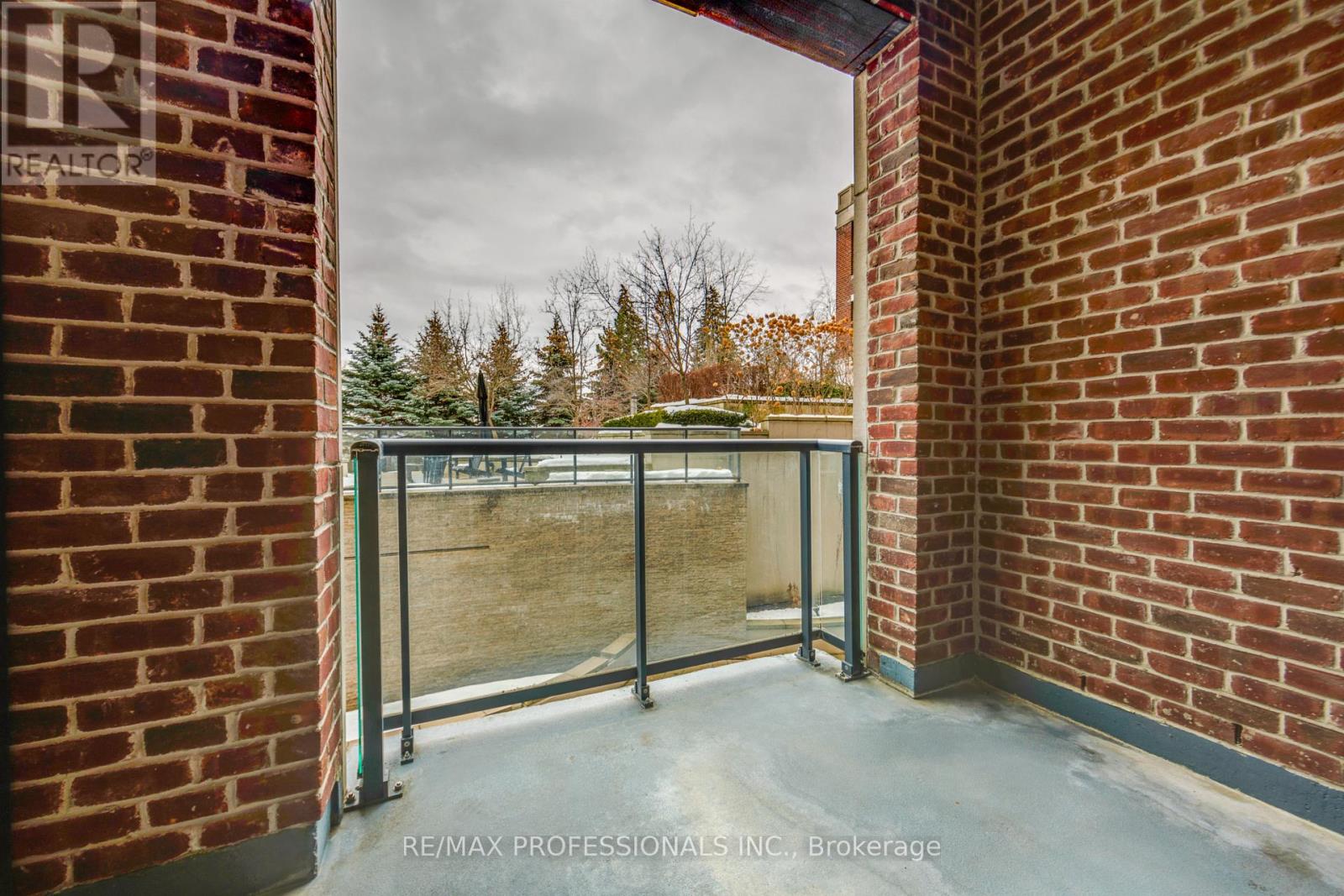 118 - 25 Earlington Avenue, Toronto (Kingsway South), Ontario  M8X 3A3 - Photo 26 - W12113324