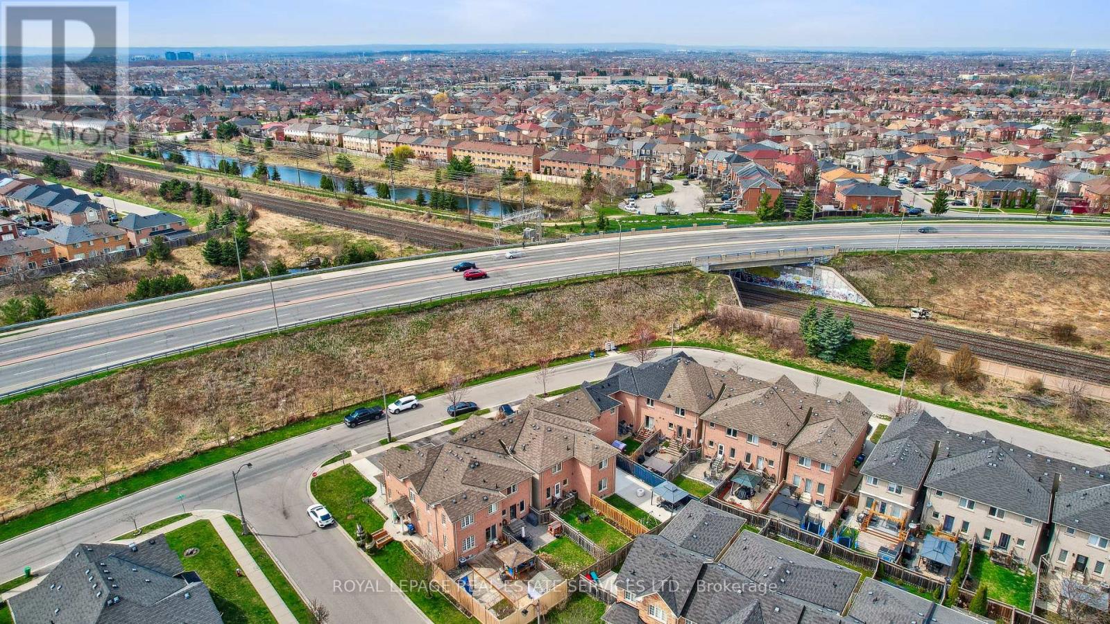 83 Crystal Glen Crescent, Brampton (Credit Valley), Ontario  L6X 0K8 - Photo 40 - W12113355