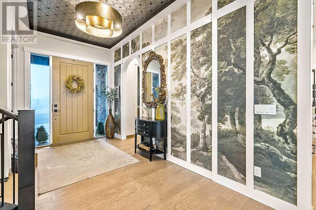 Property at 10 Westmount Point image 3