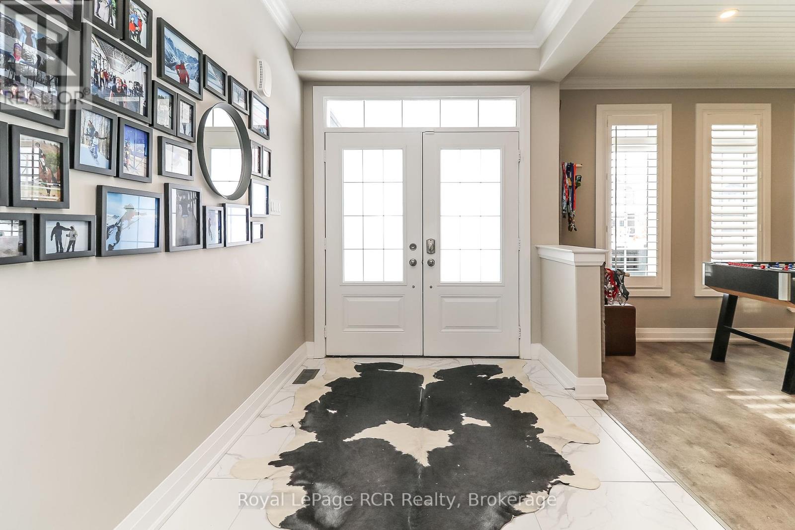 Property at 17 GILPIN CRESCENT image 3