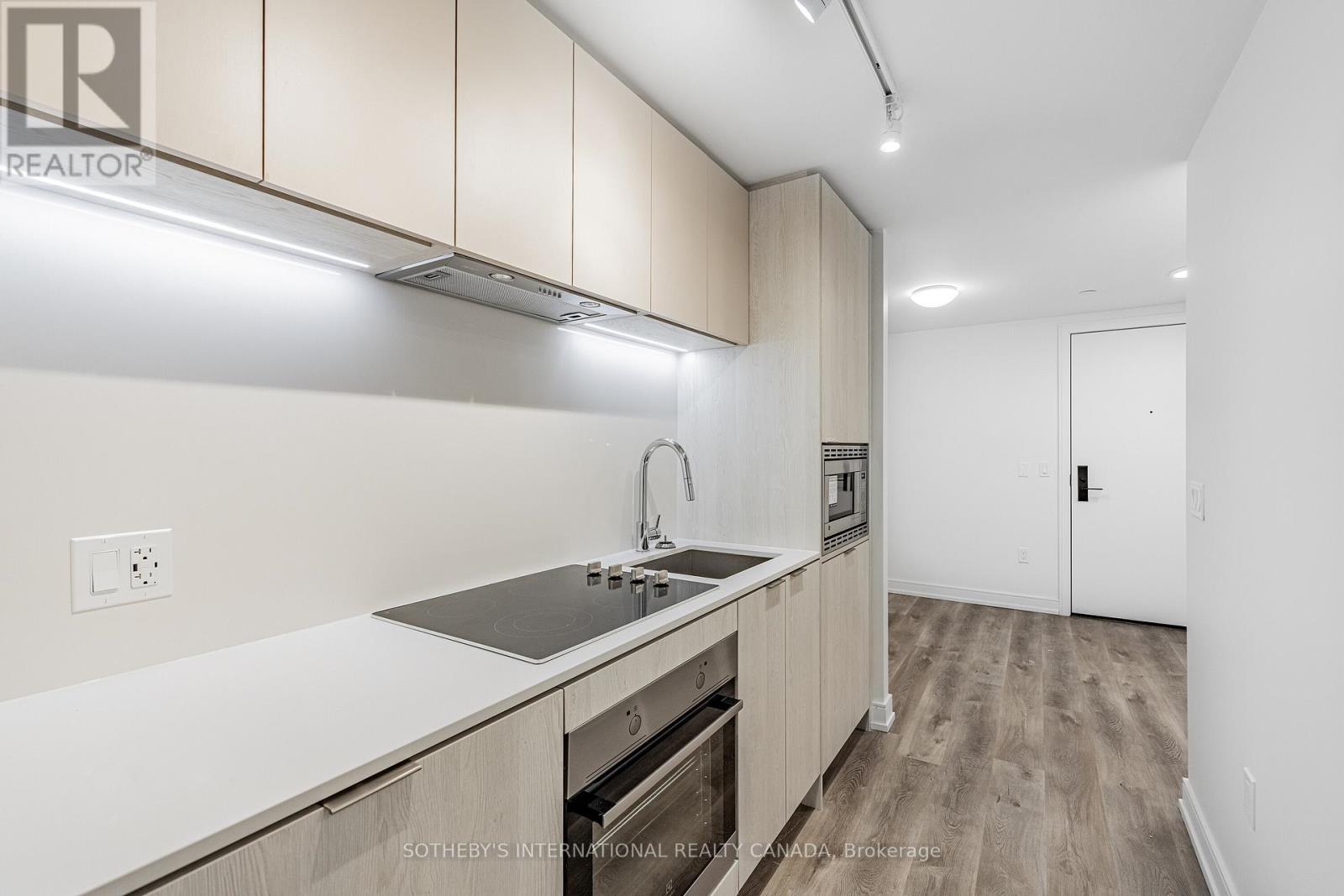 516 - 1 Jarvis Street, Hamilton, Ontario  L8R 3J2 - Photo 7 - X12113332