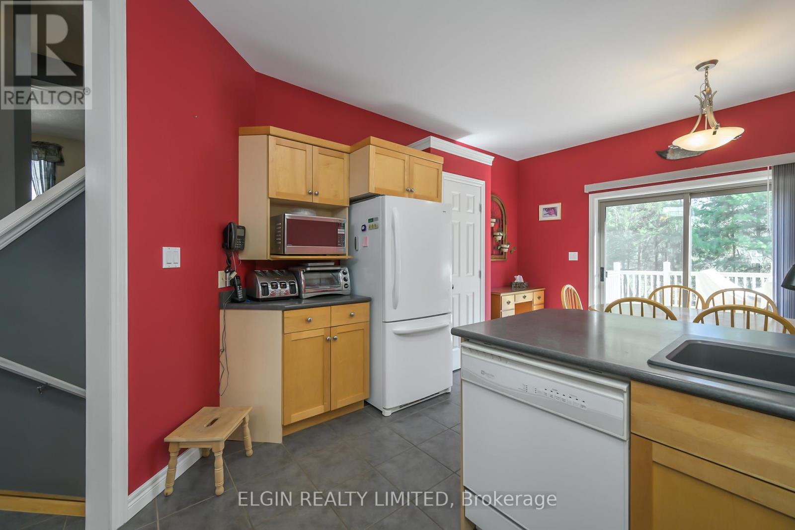 13 Warbler Heights, St. Thomas, Ontario  N5R 6J4 - Photo 11 - X12070467