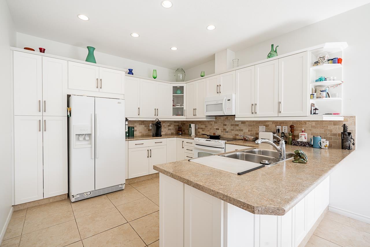 Property at 95 2533 152 STREET image 5