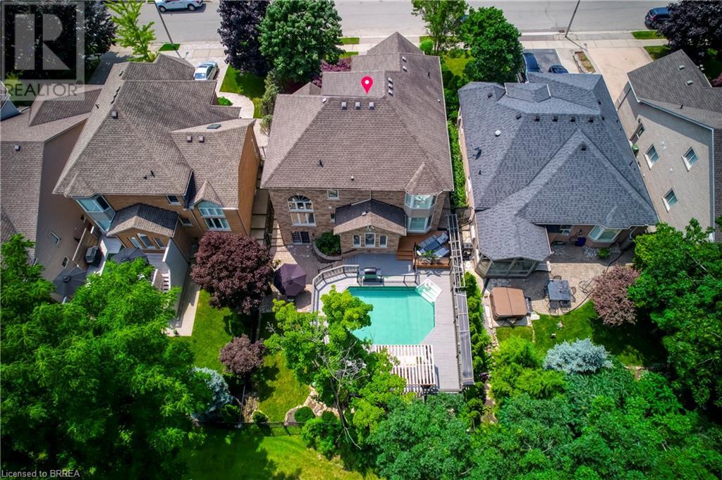 Property at 16 SWEETMAN Drive image 4