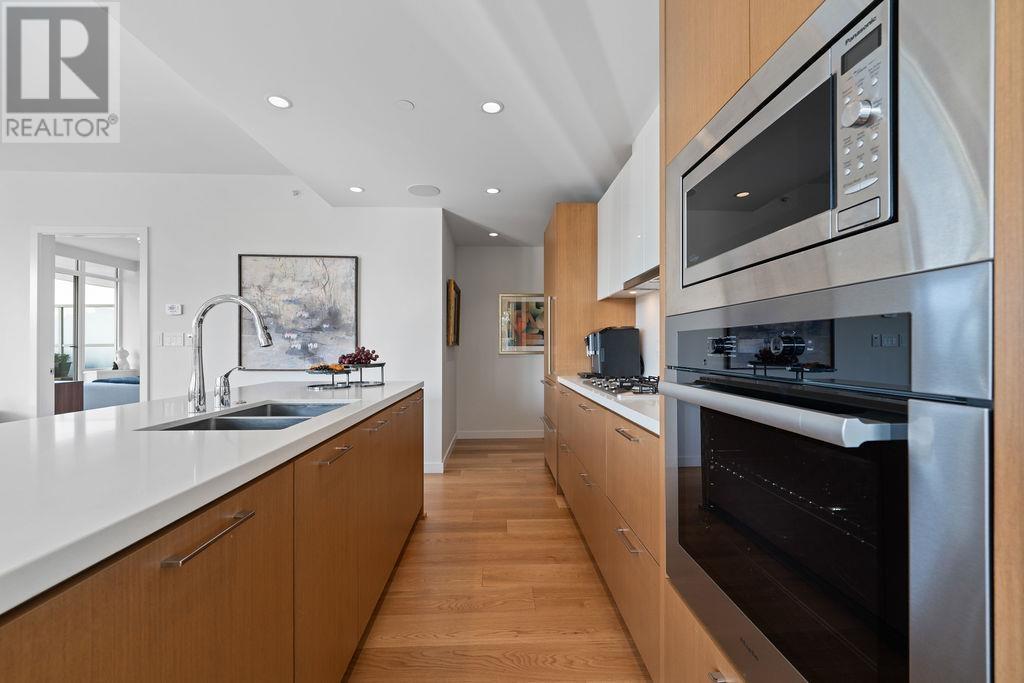 101 768 Arthur Erickson Place, West Vancouver, British Columbia  V7T 0B6 - Photo 17 - R2995054