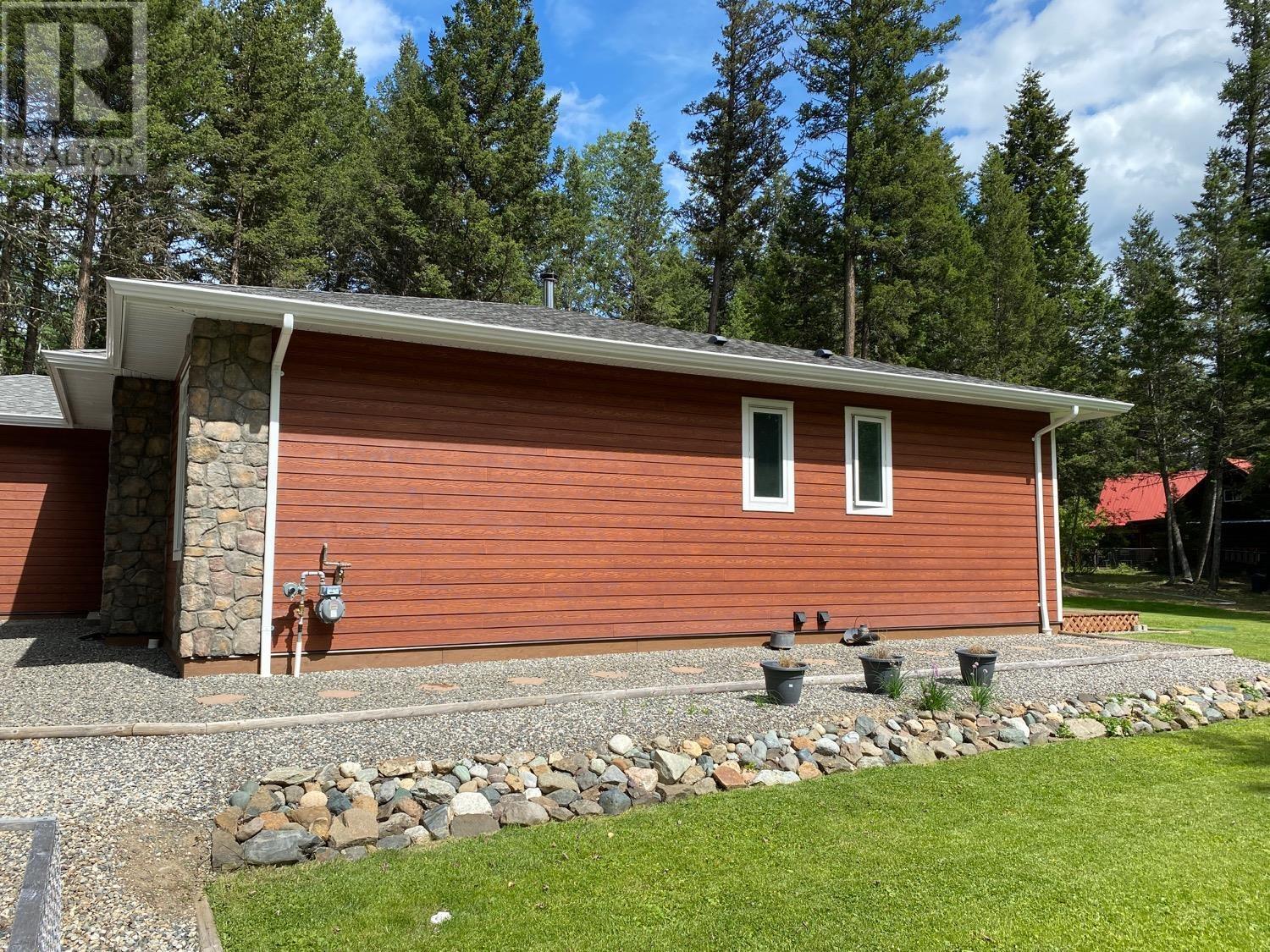 Property at 5330 ANNAHAM CRESCENT image 5