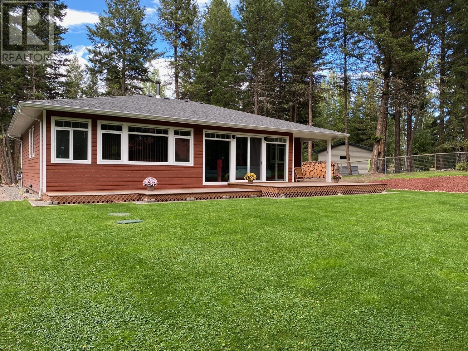 Property at 5330 ANNAHAM CRESCENT image 2